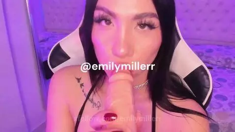 emilymillerr post preview