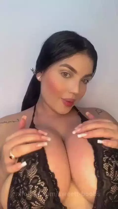 sweett-boobs post preview