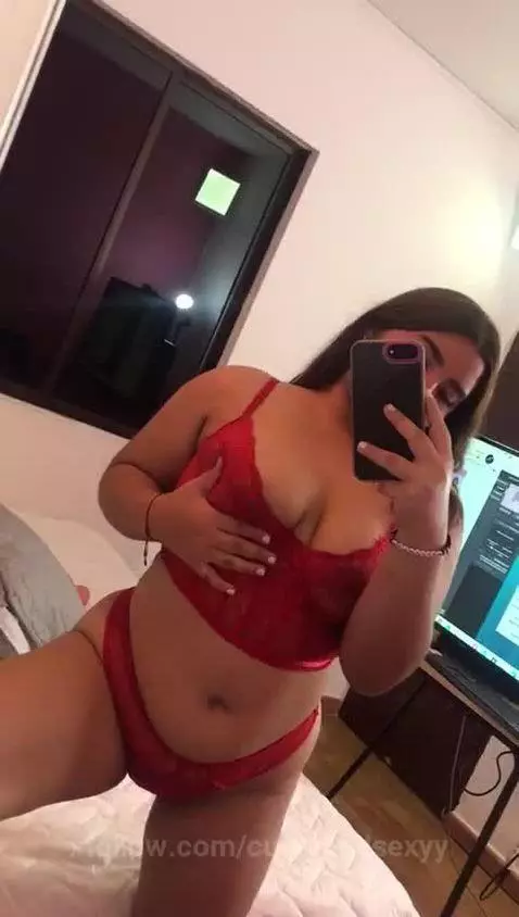 curvyandsexyy post preview