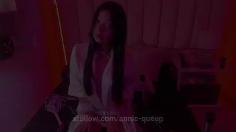 annie-queen post preview