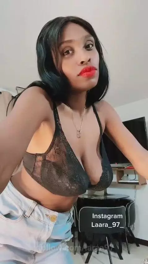 laraa97