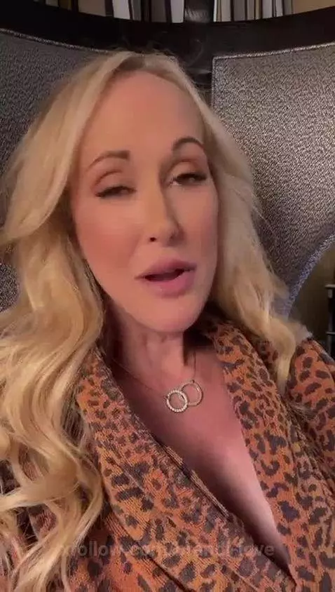 brandi-love post preview